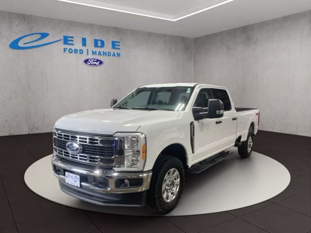 2023 Oxford White Ford Super Duty F-250 SRW XLT 4X4 Truck