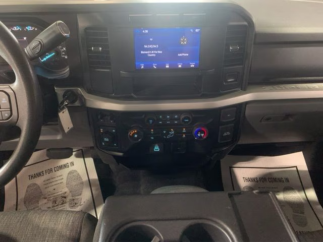 2023 Oxford White Ford Super Duty F-250 SRW XLT 4X4 Truck