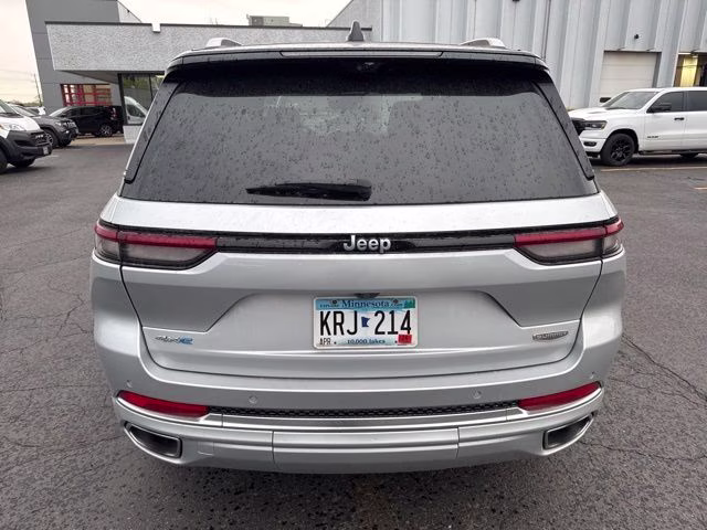 2022 Silver Zynith Jeep Grand Cherokee Summit Reserve 4xe 4X4 SUV