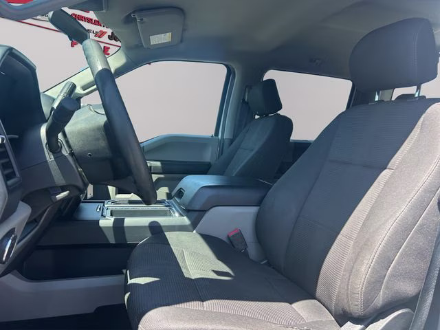 2020 Oxford White Ford F-150 XL 4X4 Truck