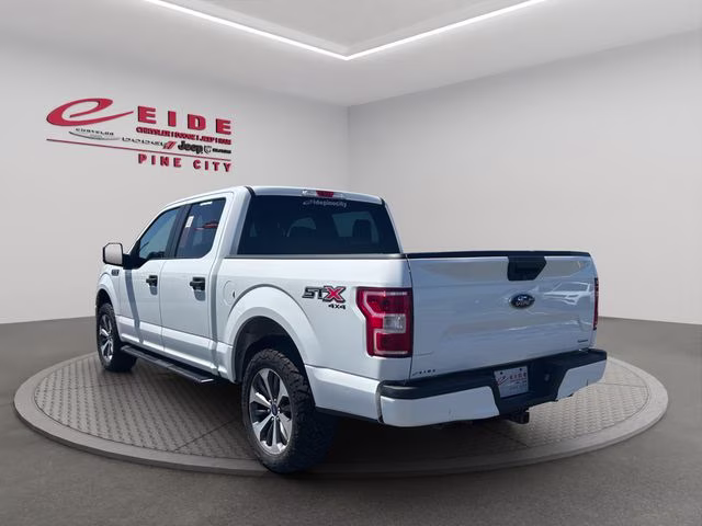 2020 Oxford White Ford F-150 XL 4X4 Truck