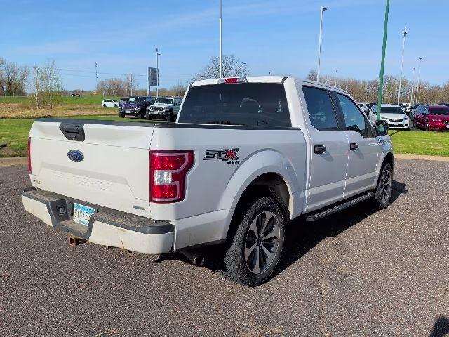 2020 Oxford White Ford F-150 XL 4X4 Truck