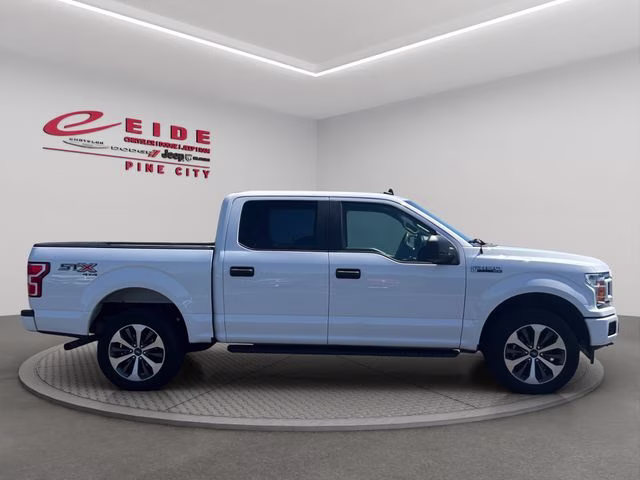2020 Oxford White Ford F-150 XL 4X4 Truck