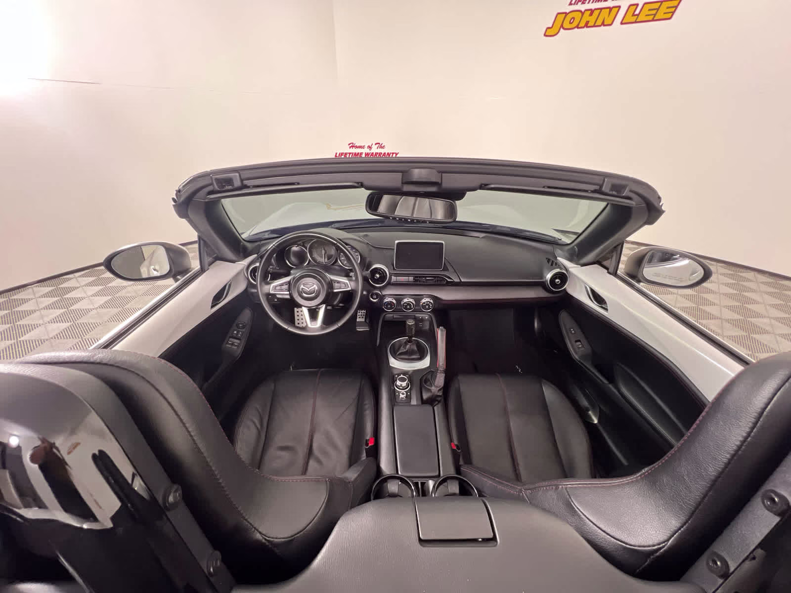 2016 Crystal White Pearl Mazda MX-5 Miata Grand Touring RWD