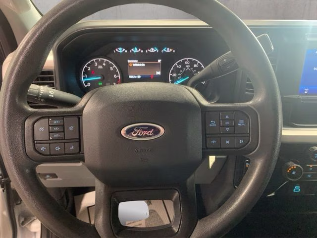 2023 Oxford White Ford Super Duty F-250 SRW XLT 4X4 Truck