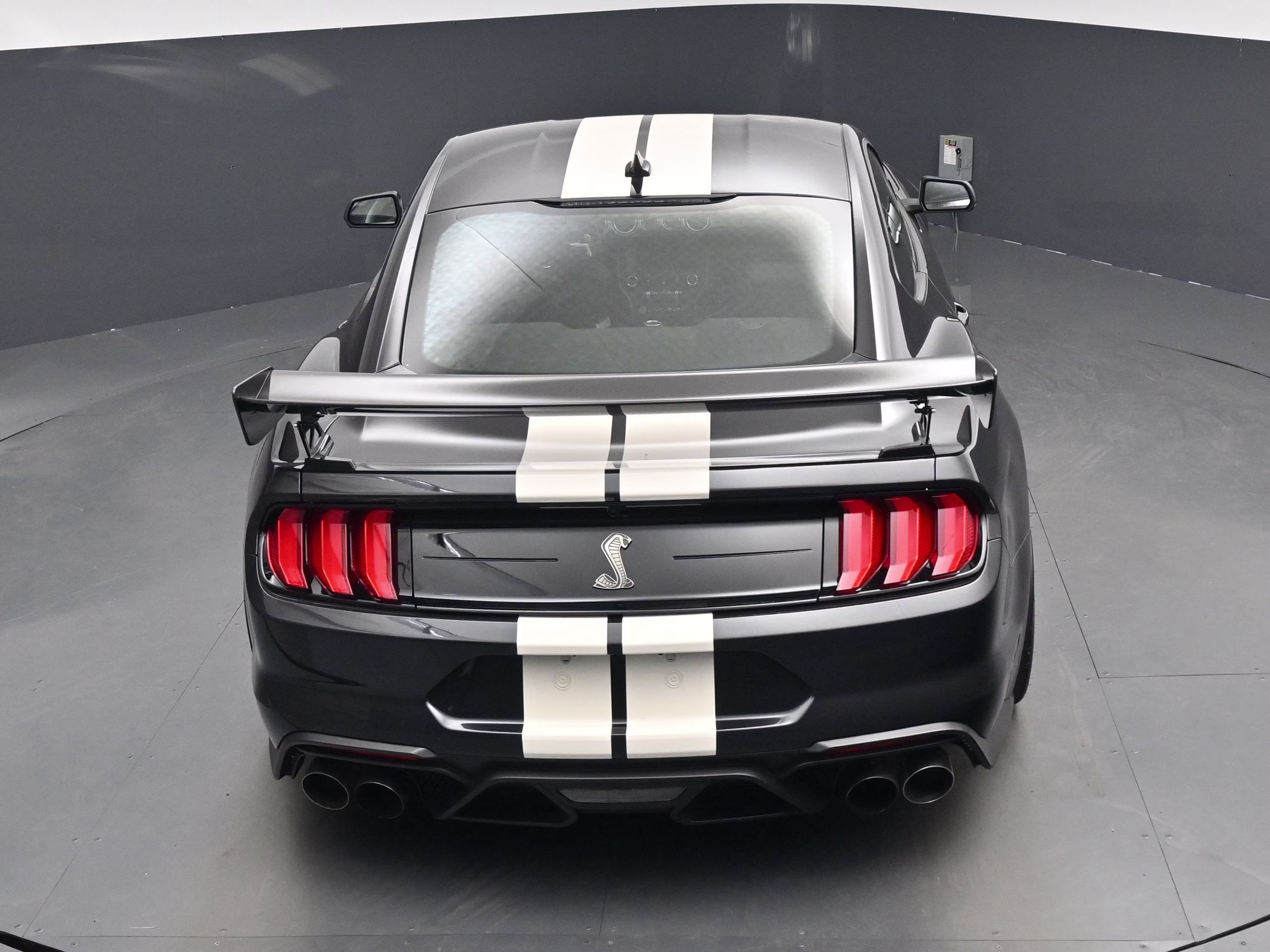 2022 Gray Metallic Ford Mustang Shelby GT500 RWD Coupe