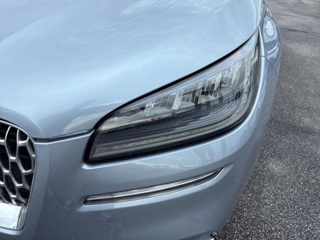 2022 Blue Metallic Lincoln Corsair Standard FWD SUV