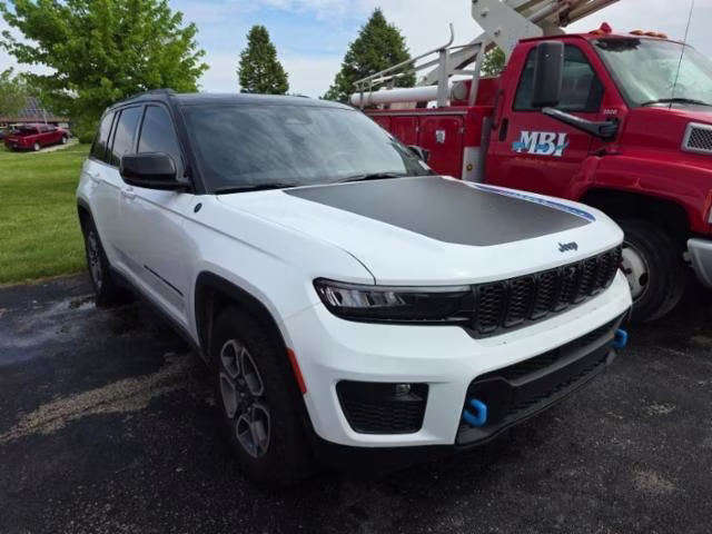 2022 Bright White Clearcoat Jeep Grand Cherokee Trailhawk 4xe 4X4 SUV