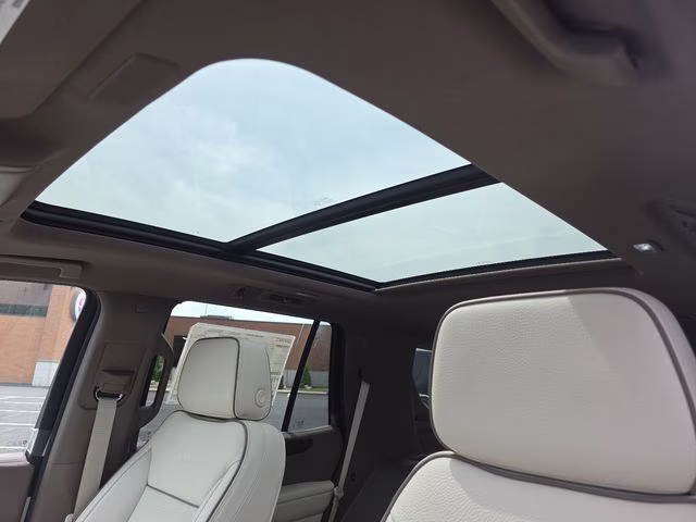 2026 Summit White GMC Yukon Denali 4X4 SUV