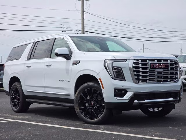 2026 Glacier White Tricoat GMC Yukon XL Denali 4X4 SUV