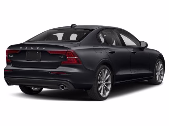 2022 Onyx Black Metallic Volvo S60 B5 Black Edition Momentum AWD Sedan