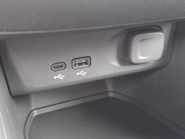 2026 Summit White Buick Envista Preferred FWD SUV