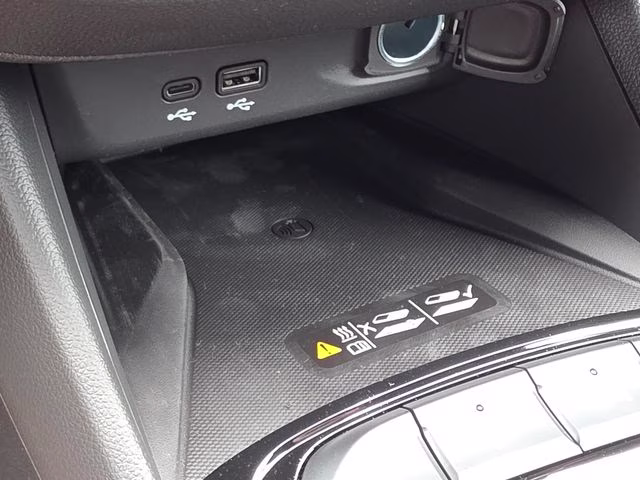 2026 Summit White Buick Envista Sport Touring FWD SUV
