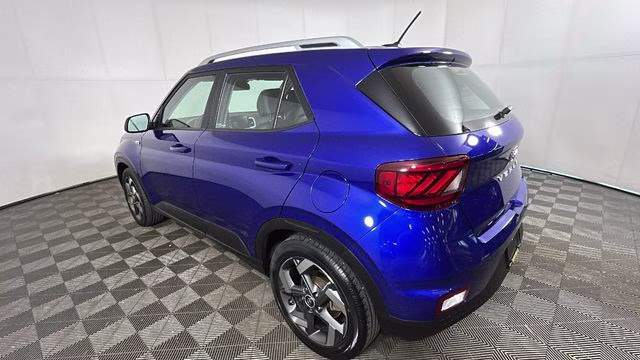 2023 Intense Blue Hyundai Venue Limited FWD SUV