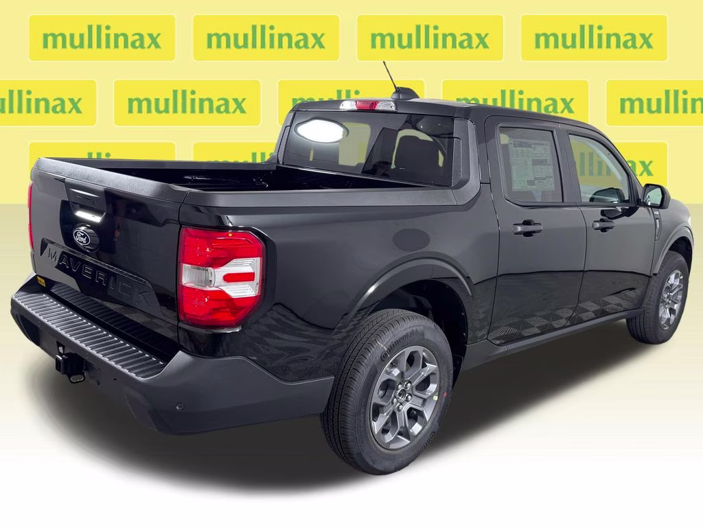 2026 Shadow Black Ford Maverick XLT FWD Truck