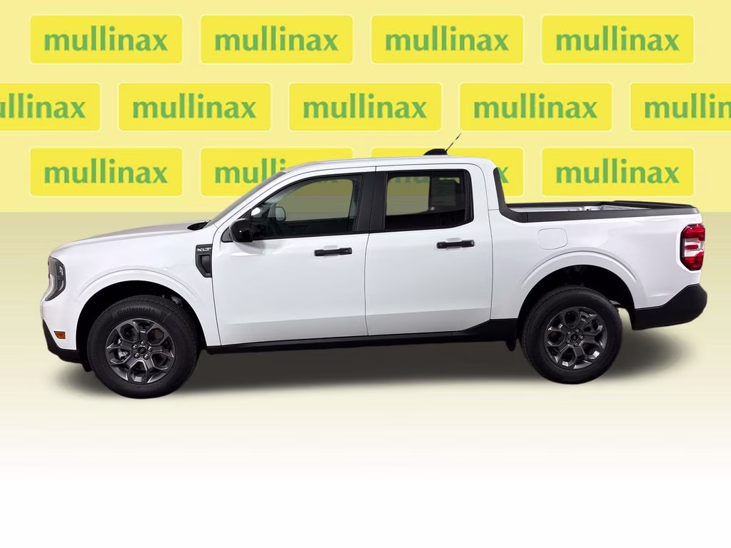 2026 Oxford White Ford Maverick XLT FWD Truck
