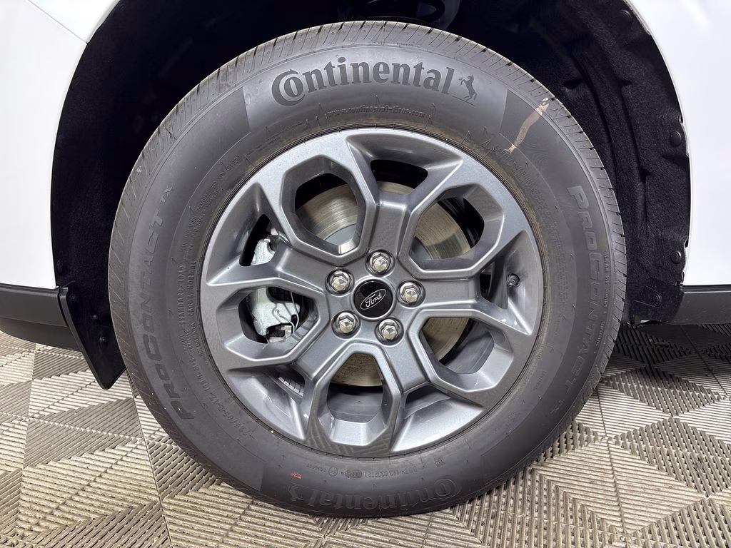 2026 Oxford White Ford Maverick XLT FWD Truck