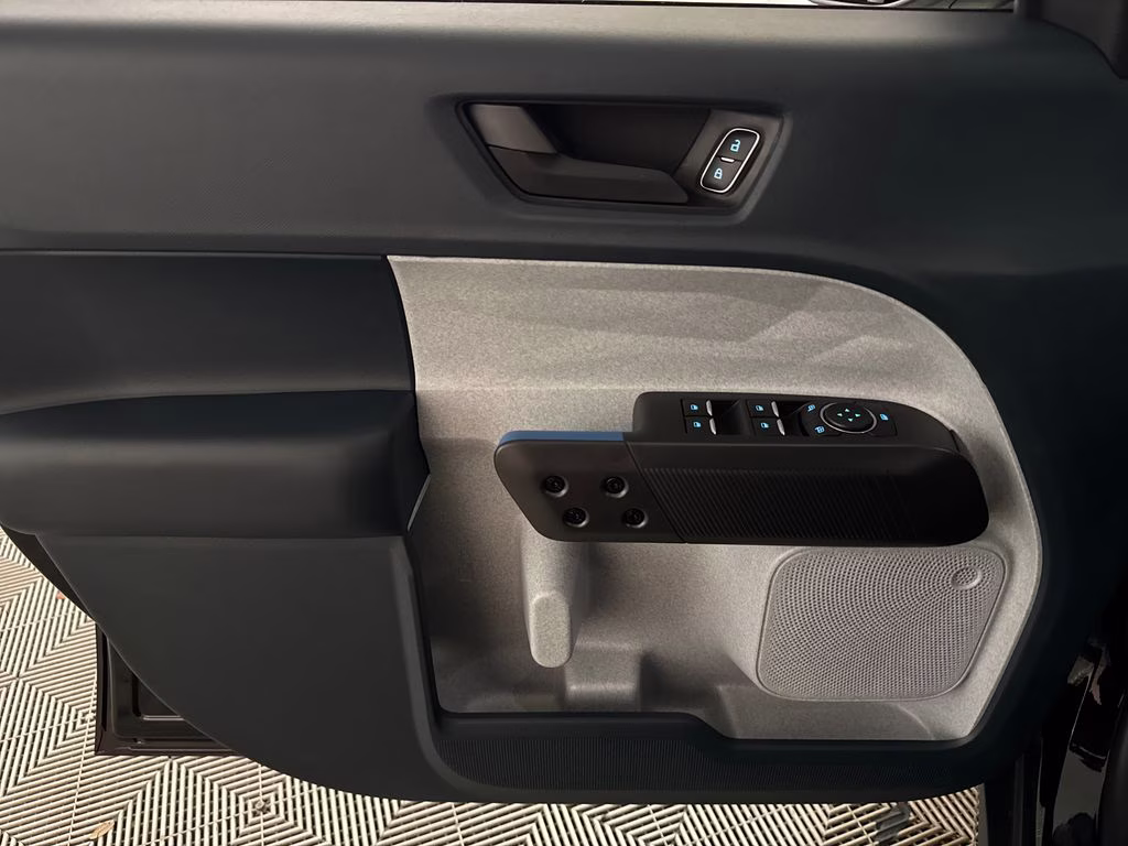 2026 Shadow Black Ford Maverick XLT FWD Truck