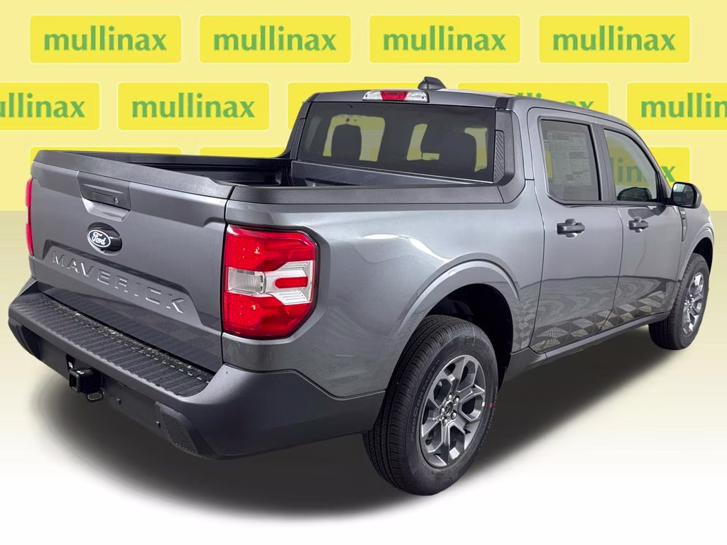2026 Carbonized Gray Metallic Ford Maverick XLT FWD Truck