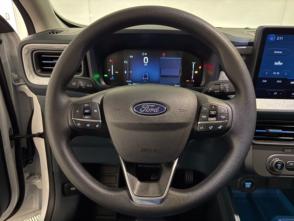 2026 Oxford White Ford Maverick XLT FWD Truck