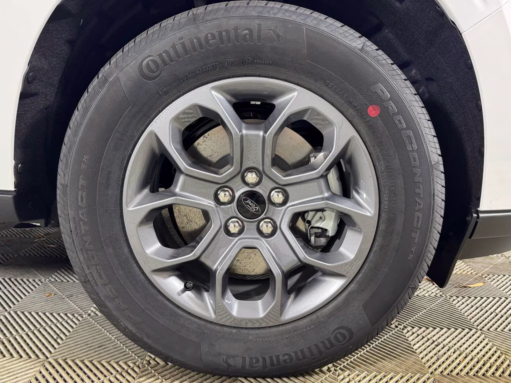 2026 Oxford White Ford Maverick XLT FWD Truck