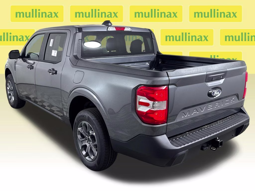2026 Carbonized Gray Metallic Ford Maverick XLT FWD Truck