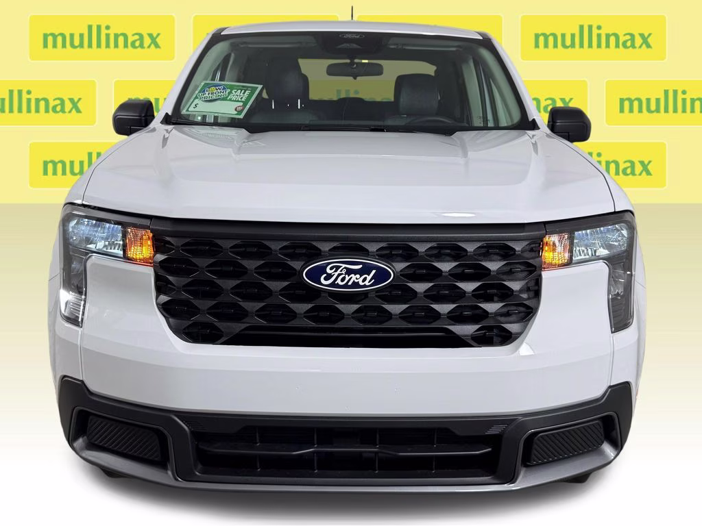 2026 Oxford White Ford Maverick XLT FWD Truck