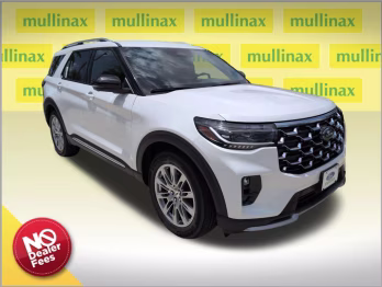 2026 Star White Metallic Tri-Coat Ford Explorer Platinum RWD SUV