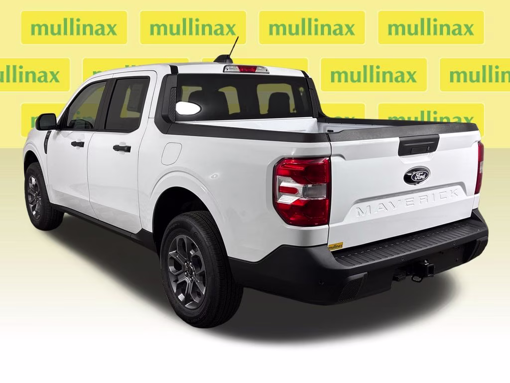 2026 Oxford White Ford Maverick XLT FWD Truck