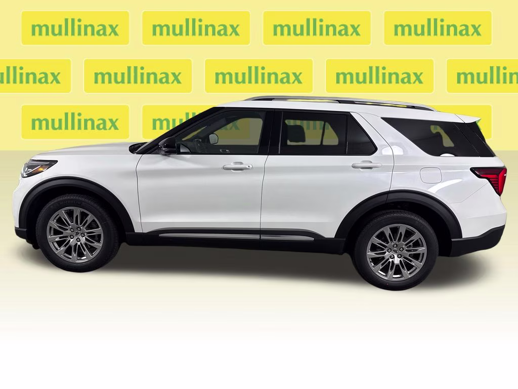 2026 Star White Metallic Tri-Coat Ford Explorer Platinum RWD SUV