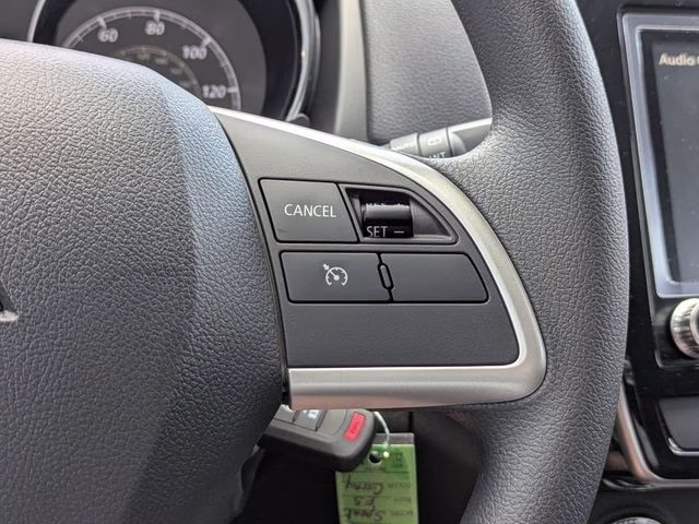 2026 Mercury Gray Metallic Mitsubishi Outlander Sport 2.0 ES 4X4 SUV