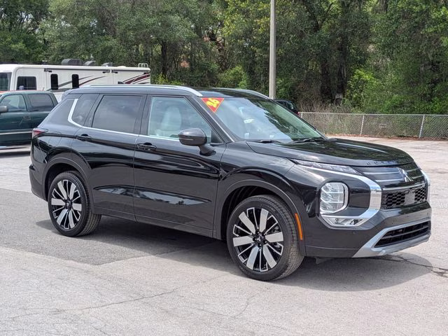 2026 Black Diamond Mitsubishi Outlander SEL FWD SUV
