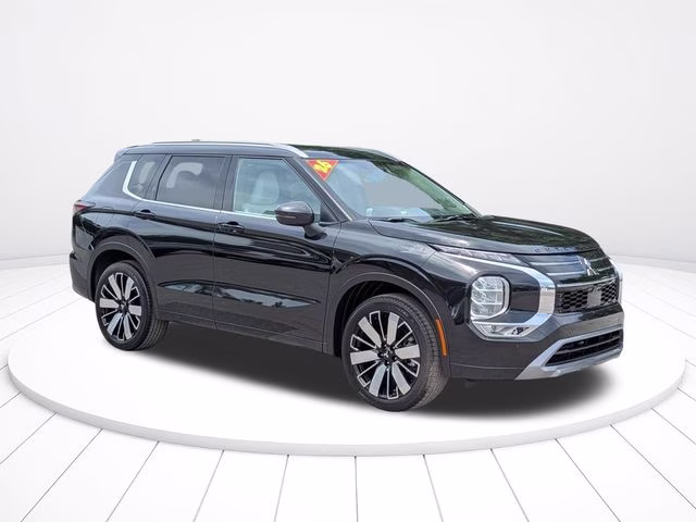 2026 Black Diamond Mitsubishi Outlander SEL FWD SUV