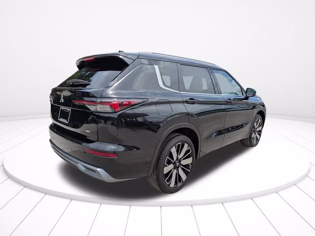 2026 Black Diamond Mitsubishi Outlander SEL FWD SUV