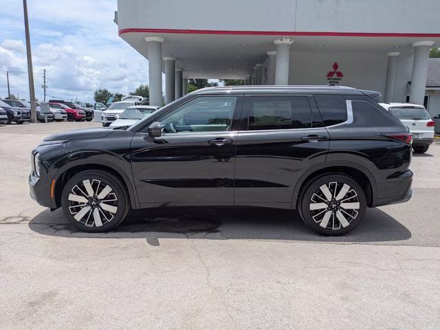 2026 Black Diamond Mitsubishi Outlander SEL FWD SUV
