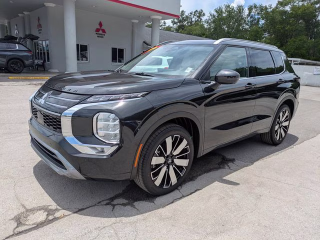 2026 Black Diamond Mitsubishi Outlander SEL FWD SUV