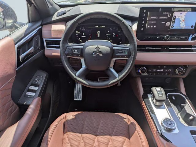 2026 Graphite Gray/Black Roof Mitsubishi Outlander SEL FWD SUV