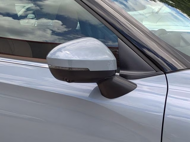2026 Moonstone Gray/Black Roof Mitsubishi Outlander SEL FWD SUV