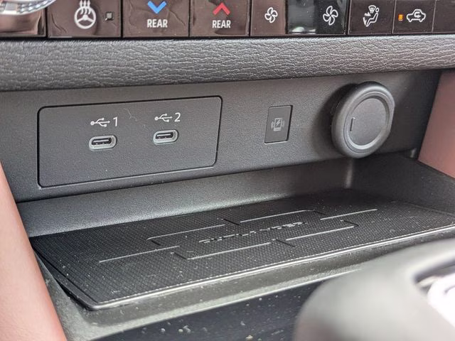 2026 Moonstone Gray/Black Roof Mitsubishi Outlander SEL FWD SUV