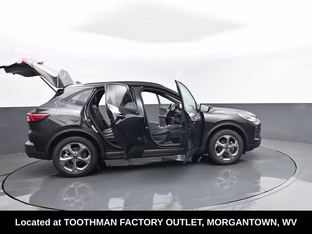 2025 Black Metallic Ford Escape ST-Line AWD SUV