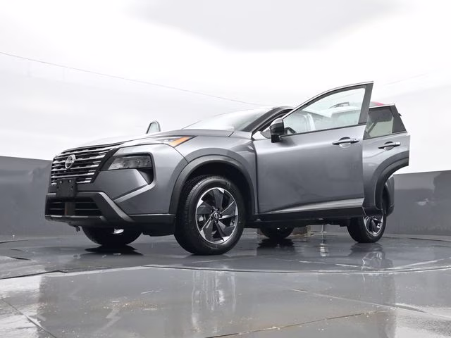 2025 Gun Metallic Nissan Rogue SV AWD SUV