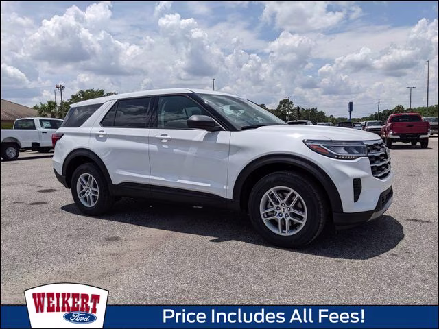 2026 Oxford White Ford Explorer Active 4X4 SUV