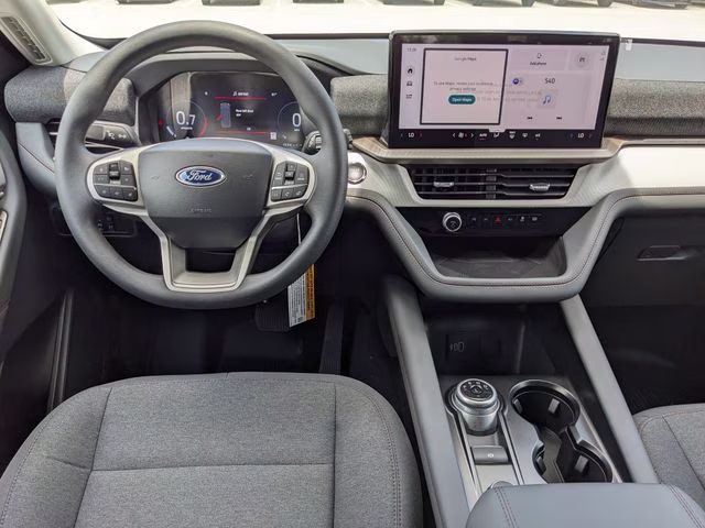 2026 Oxford White Ford Explorer Active 4X4 SUV