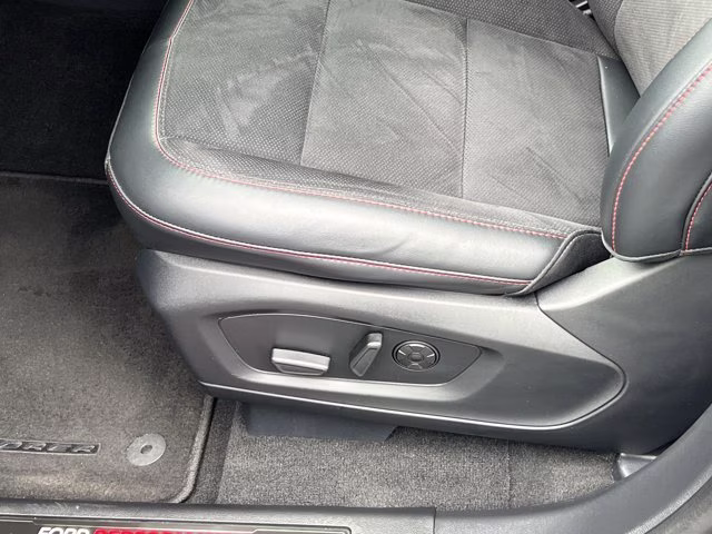2025 Carbonized Gray Metallic Ford Explorer ST 4X4 SUV