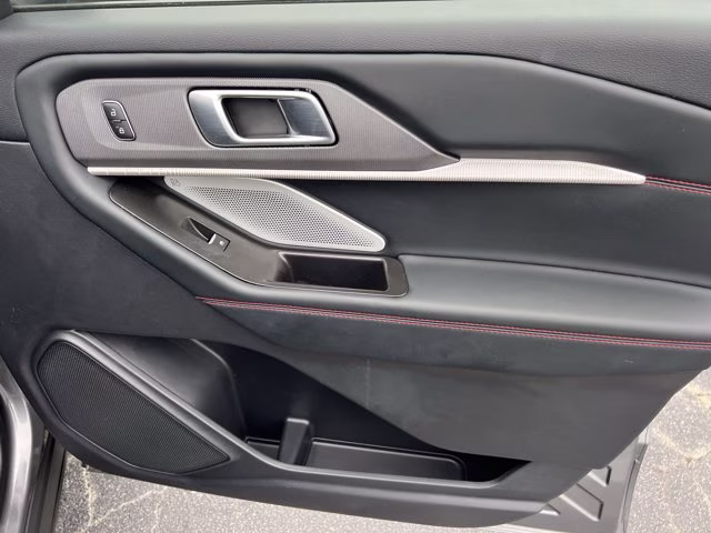 2025 Carbonized Gray Metallic Ford Explorer ST 4X4 SUV