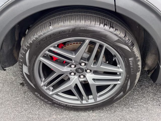 2025 Carbonized Gray Metallic Ford Explorer ST 4X4 SUV