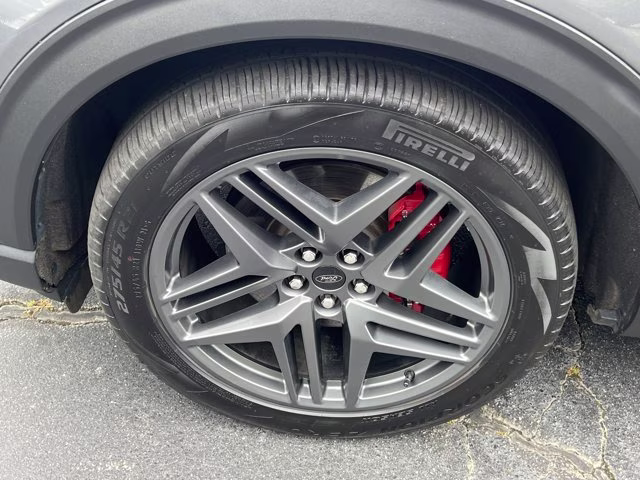 2025 Carbonized Gray Metallic Ford Explorer ST 4X4 SUV