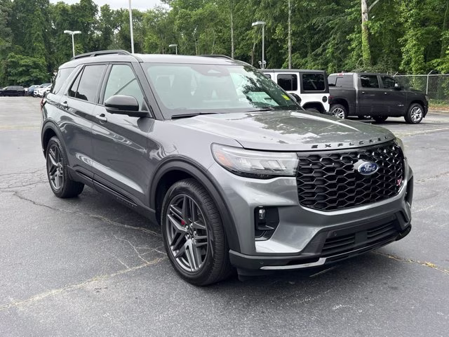 2025 Carbonized Gray Metallic Ford Explorer ST 4X4 SUV