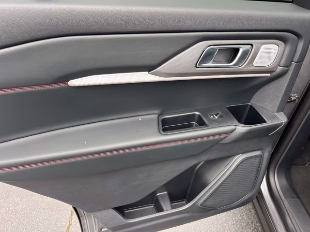 2025 Carbonized Gray Metallic Ford Explorer ST 4X4 SUV