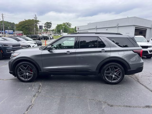 2025 Carbonized Gray Metallic Ford Explorer ST 4X4 SUV